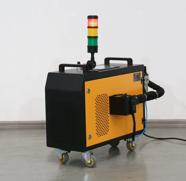 Próiseáil Troscán Adhmaid Meaisín Glanadh Léasair 200W/300W